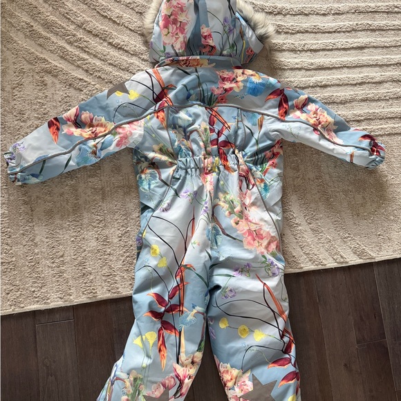 Molo Snowsuit with floral print and Faux Fur Hood - Picture 5 of 5